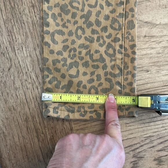 KLIQUE B SKINNY FIT DISTRESSED LEOPARD PRINT SKINNY FIT PANTS.  NEW WITH… - Picture 7 of 12